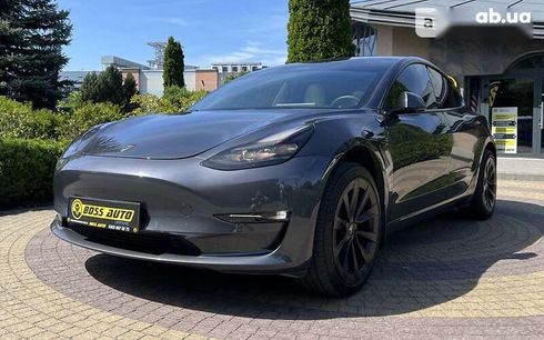 Tesla Model 3 2021 - фото 3