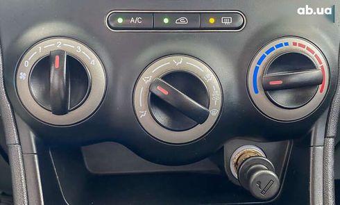 Hyundai i10 2012 - фото 19