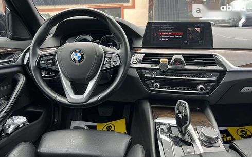 BMW 5 серия 2017 - фото 20