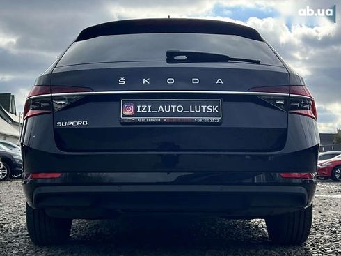 Skoda Superb 2021 - фото 7
