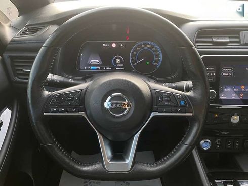 Nissan Leaf 2019 - фото 12