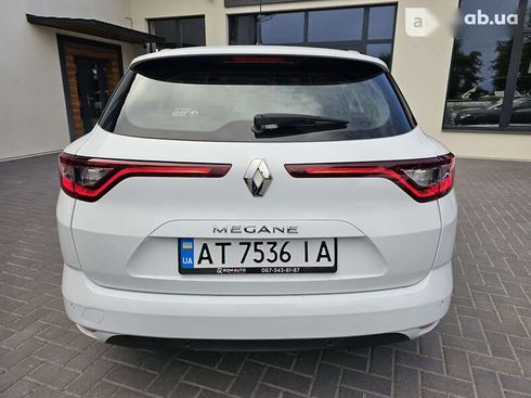 Renault Megane 2019 - фото 25