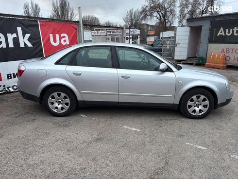 Audi A4 2001 серый - фото 8