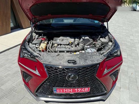Lexus NX 2018 - фото 12