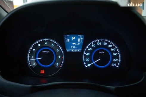 Hyundai Accent 2012 - фото 16