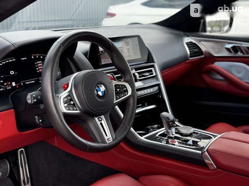 BMW M8 2021 - фото 23