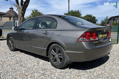 Honda Civic 2008 - фото 4
