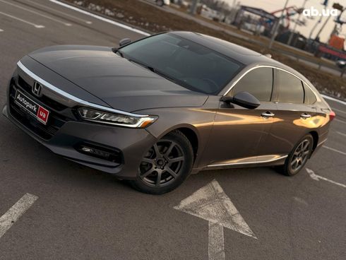 Honda Accord 2018 серый - фото 2