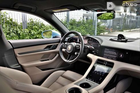 Porsche Taycan 2022 - фото 12