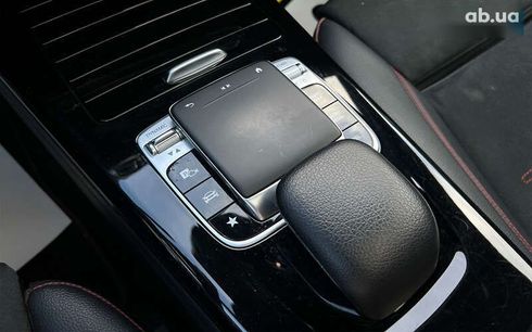 Mercedes-Benz CLA-Класс 2019 - фото 23