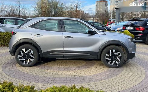 Opel Mokka-e 2023 - фото 8