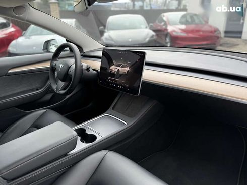 Tesla Model 3 2022 - фото 23