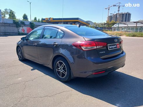 Kia Forte 2016 коричневый - фото 7