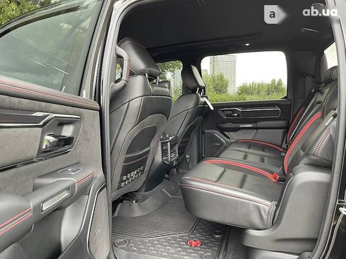 Dodge RAM 1500 2021 - фото 18