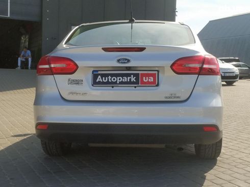 Ford Focus 2016 серый - фото 10