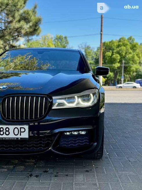 BMW 7 серия 2016 - фото 7