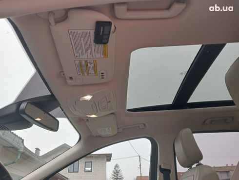 Ford Escape 2019 серый - фото 17