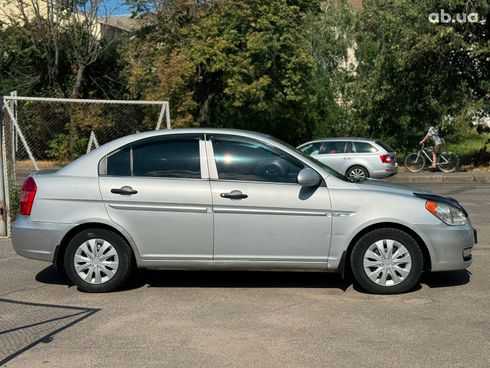 Hyundai Accent 2007 серый - фото 7