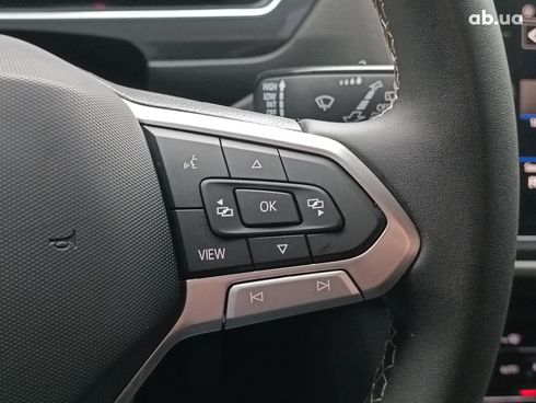Volkswagen Tiguan 2022 серый - фото 27