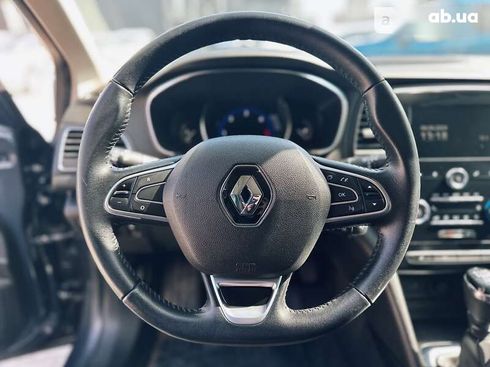 Renault Megane 2019 - фото 9