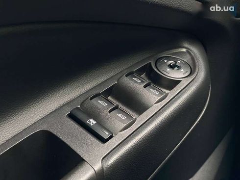 Ford Escape 2019 - фото 26