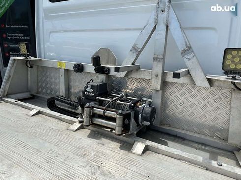 Mercedes-Benz Sprinter 2015 - фото 10