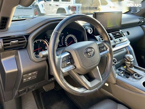 Toyota Land Cruiser 2021 - фото 23