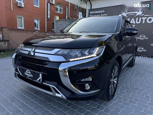 Mitsubishi Outlander 2021 - фото 11