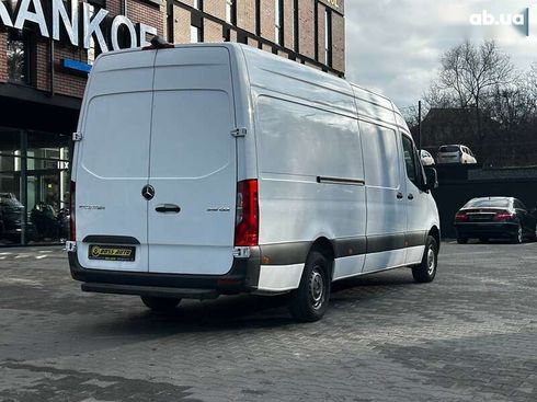 Mercedes-Benz Sprinter 2019 - фото 6