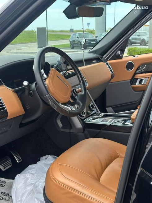 Land Rover Range Rover 2021 черный - фото 20