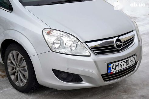 Opel Zafira 2011 - фото 20