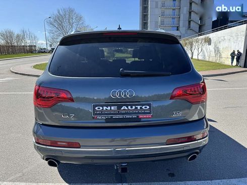 Audi Q7 2015 - фото 6