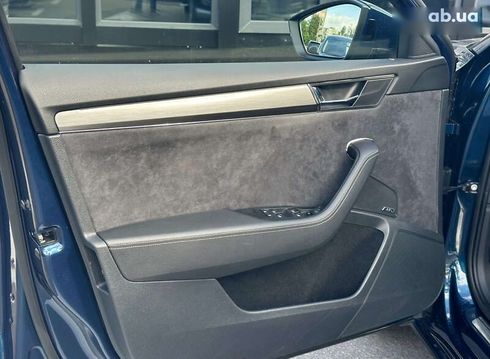 Skoda Superb 2022 - фото 15
