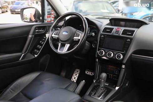 Subaru Forester 2018 - фото 12