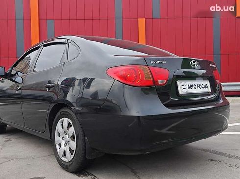 Hyundai Elantra 2008 - фото 6