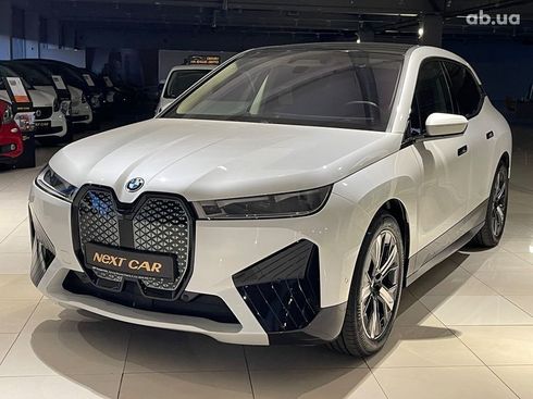 BMW iX 2022 - фото 3