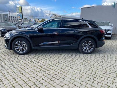 Audi E-Tron 2022 - фото 4