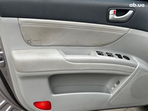 Hyundai Sonata 2006 серый - фото 18