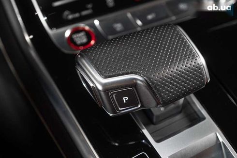 Audi SQ8 2024 - фото 13