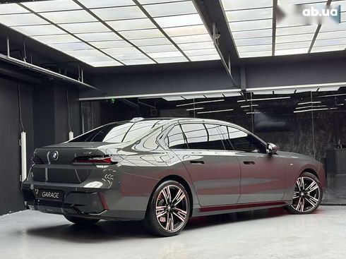 BMW 7 серия 2023 - фото 22