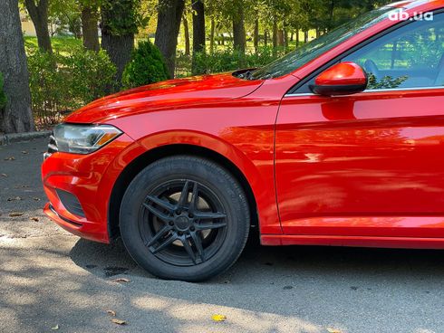Volkswagen Jetta 2019 оранжевый - фото 12