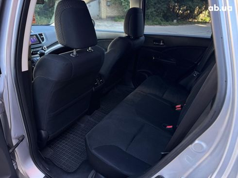 Honda CR-V 2015 серый - фото 32