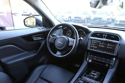 Jaguar F-Pace 2018 - фото 14