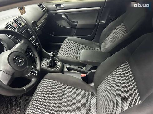 Volkswagen Golf 2010 - фото 8