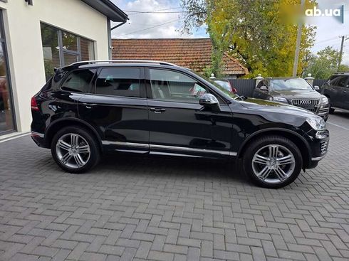 Volkswagen Touareg 2017 - фото 15