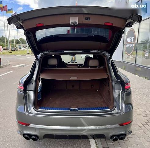 Porsche Cayenne 2022 - фото 15