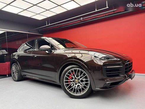 Porsche Cayenne Coupe 2020 - фото 12