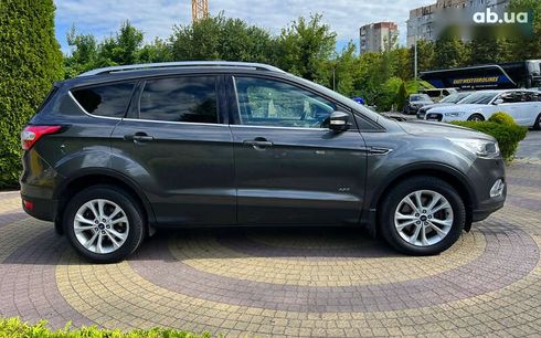 Ford Kuga 2017 - фото 8