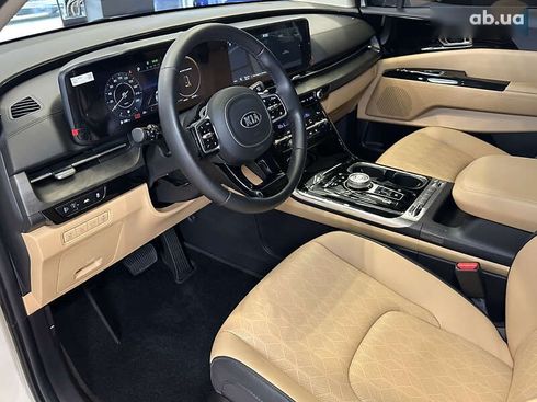 Kia Carnival 2021 - фото 22