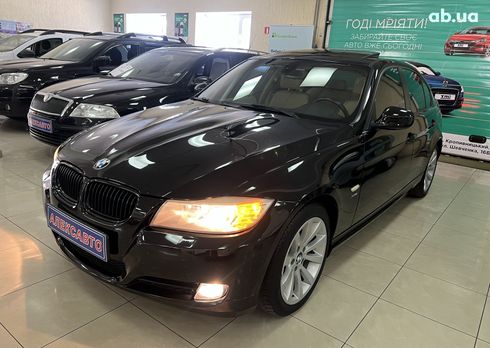 BMW 3 серия 2011 черный - фото 2